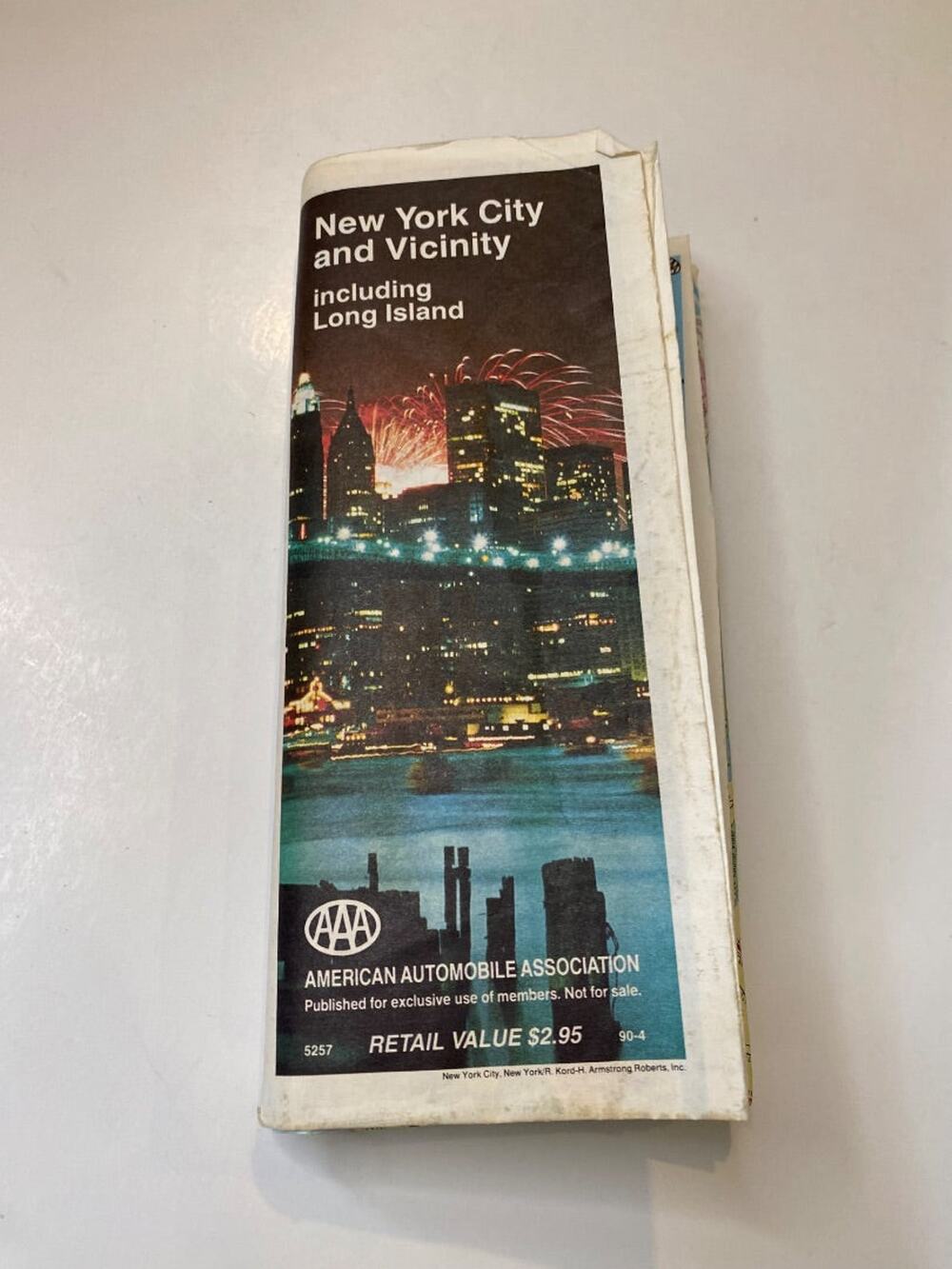 1990 AAA New York City and Vicinity Map 90-4 Foldable Including Long Island